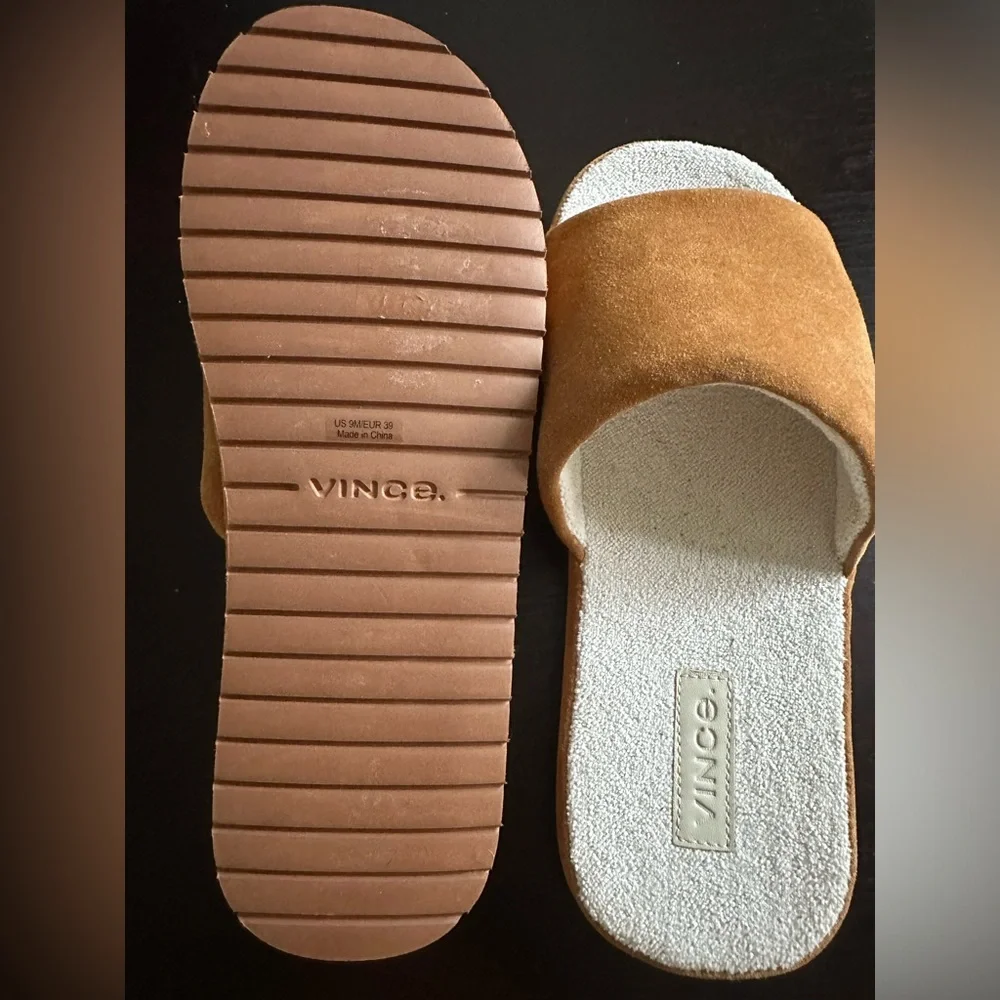 New Vince Karina-2 indoor/outdoor tan suede sandals size 8 - Picture 7 of 7